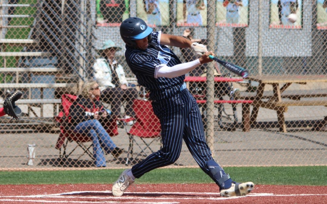 Sea Kings Varsity Drops Low-Scoring Game to Griffins